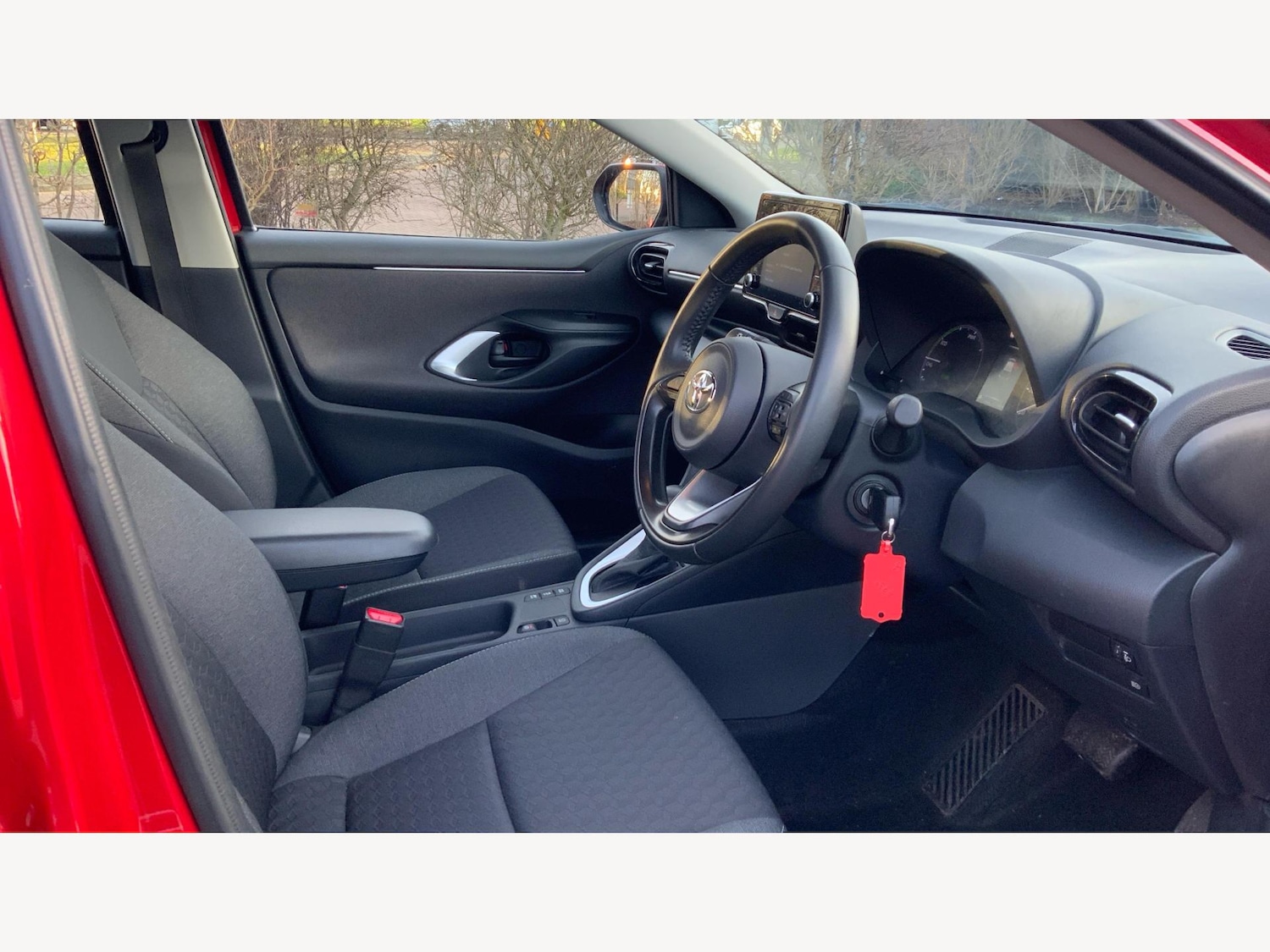 Used Toyota Yaris 2023 for sale - 77387757: Photo 13