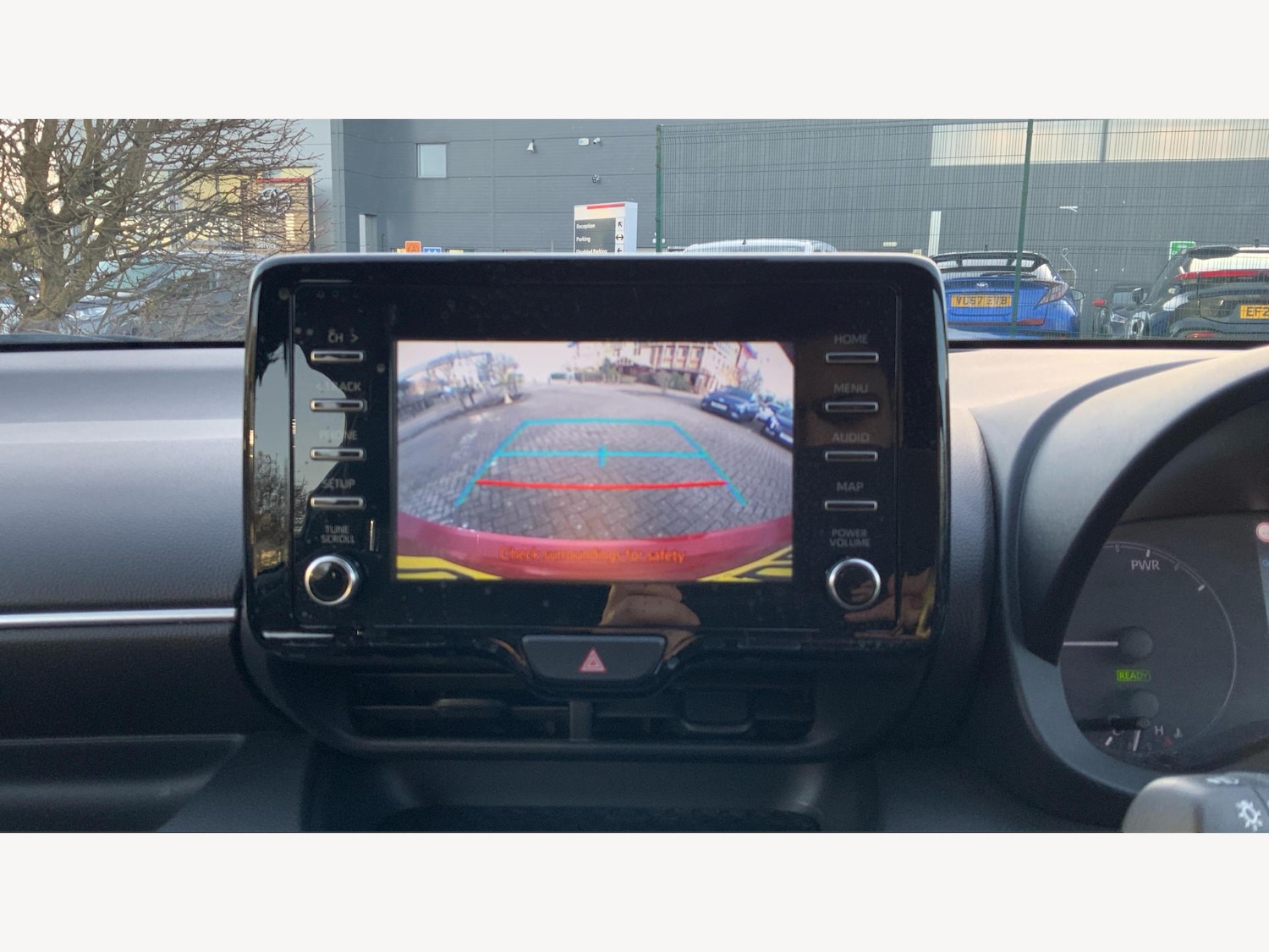 Used Toyota Yaris 2023 for sale - 77387757: Photo 24