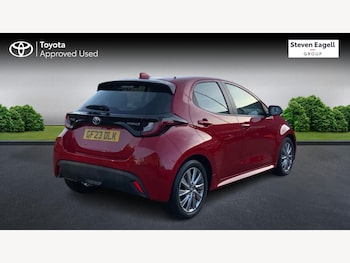 Used Toyota Yaris 2023 for sale - 77387757: Photo