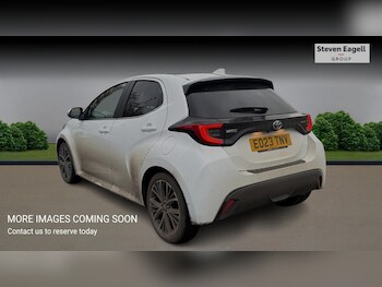 Used Toyota Yaris 2023 for sale - 77537247: Photo