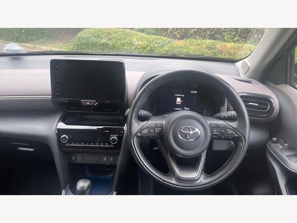 Used Toyota Yaris Cross 2022 for sale - 76271011: Photo 10
