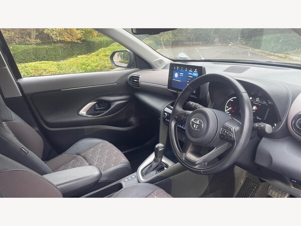 Used Toyota Yaris Cross 2022 for sale - 76271011: Photo 13