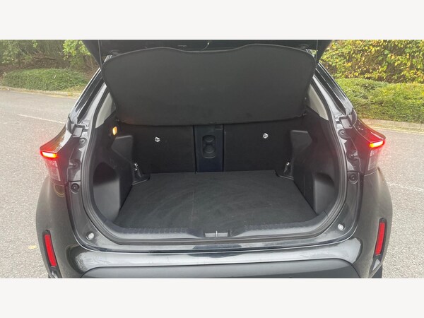 Used Toyota Yaris Cross 2022 for sale - 76271011: Photo 16
