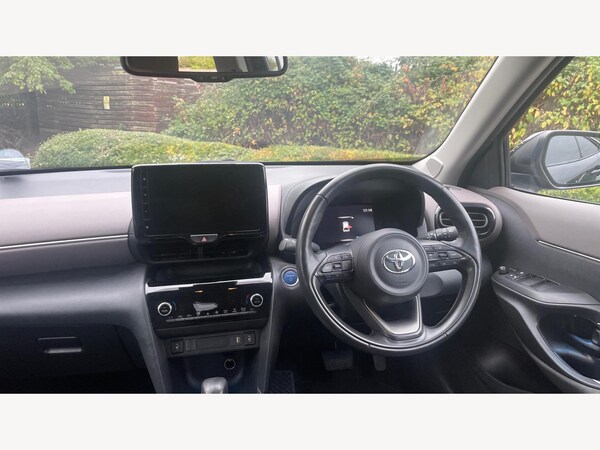 Used Toyota Yaris Cross 2022 for sale - 76271011: Photo 8
