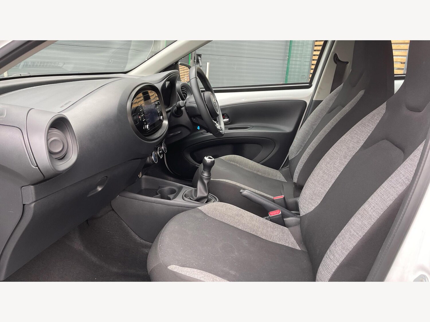 Used Toyota Aygo X 2023 for sale - 76551085: Photo 12