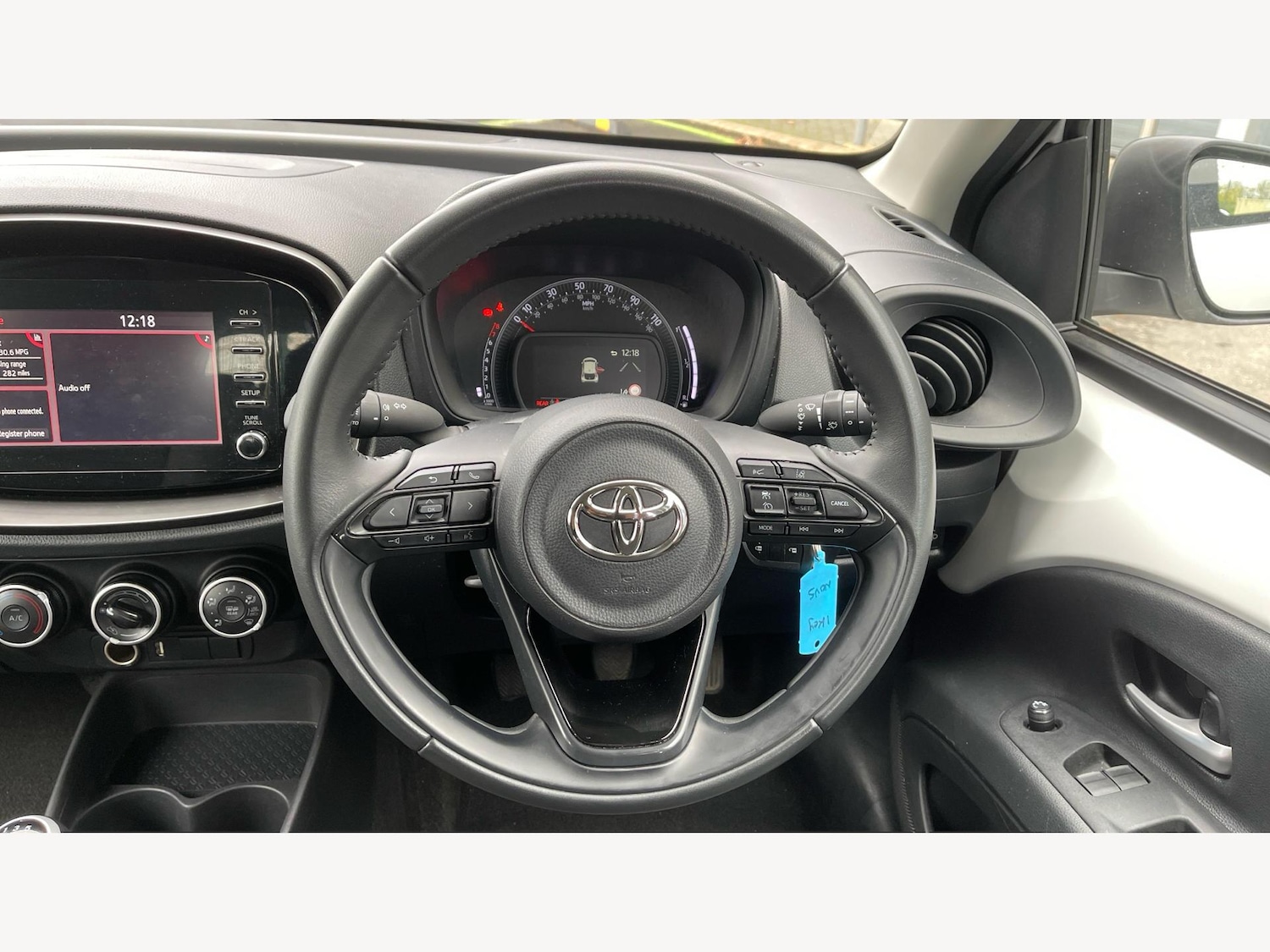 Used Toyota Aygo X 2023 for sale - 76551085: Photo 8