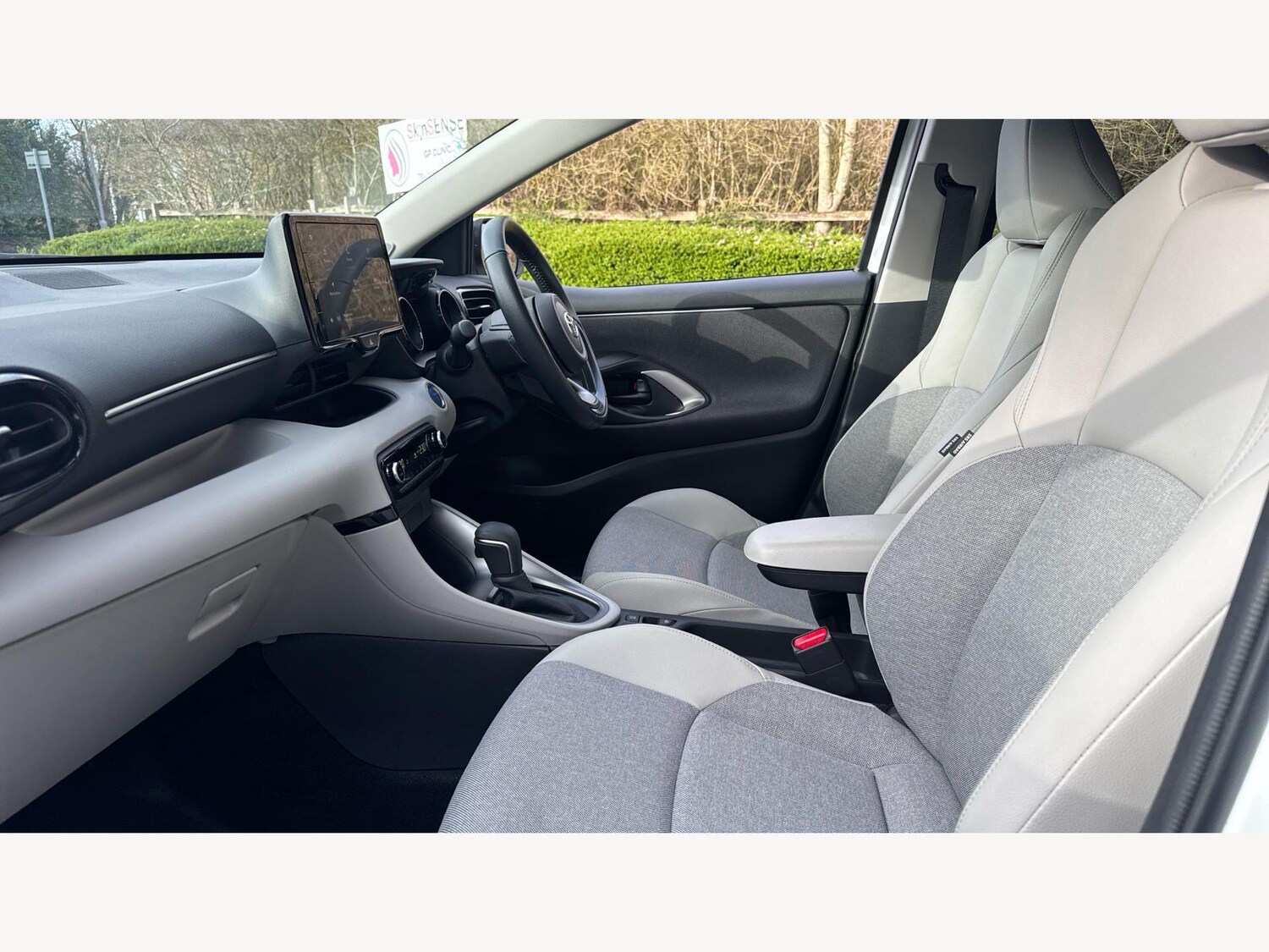 Used Toyota Yaris for sale - 77853216: Photo 12