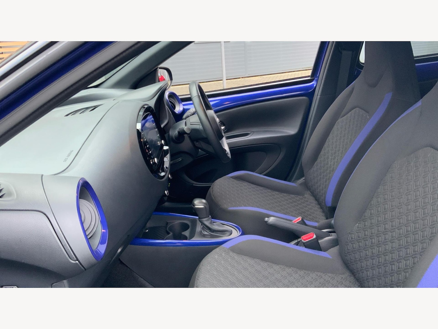 Used Toyota Aygo X 2022 for sale - 76994624: Photo 12