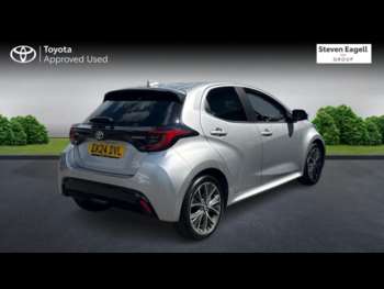Used Toyota Yaris 2024 for sale - 74810224: Photo