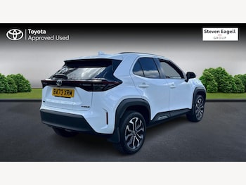 Used Toyota Yaris Cross 2024 for sale - 78481530: Photo