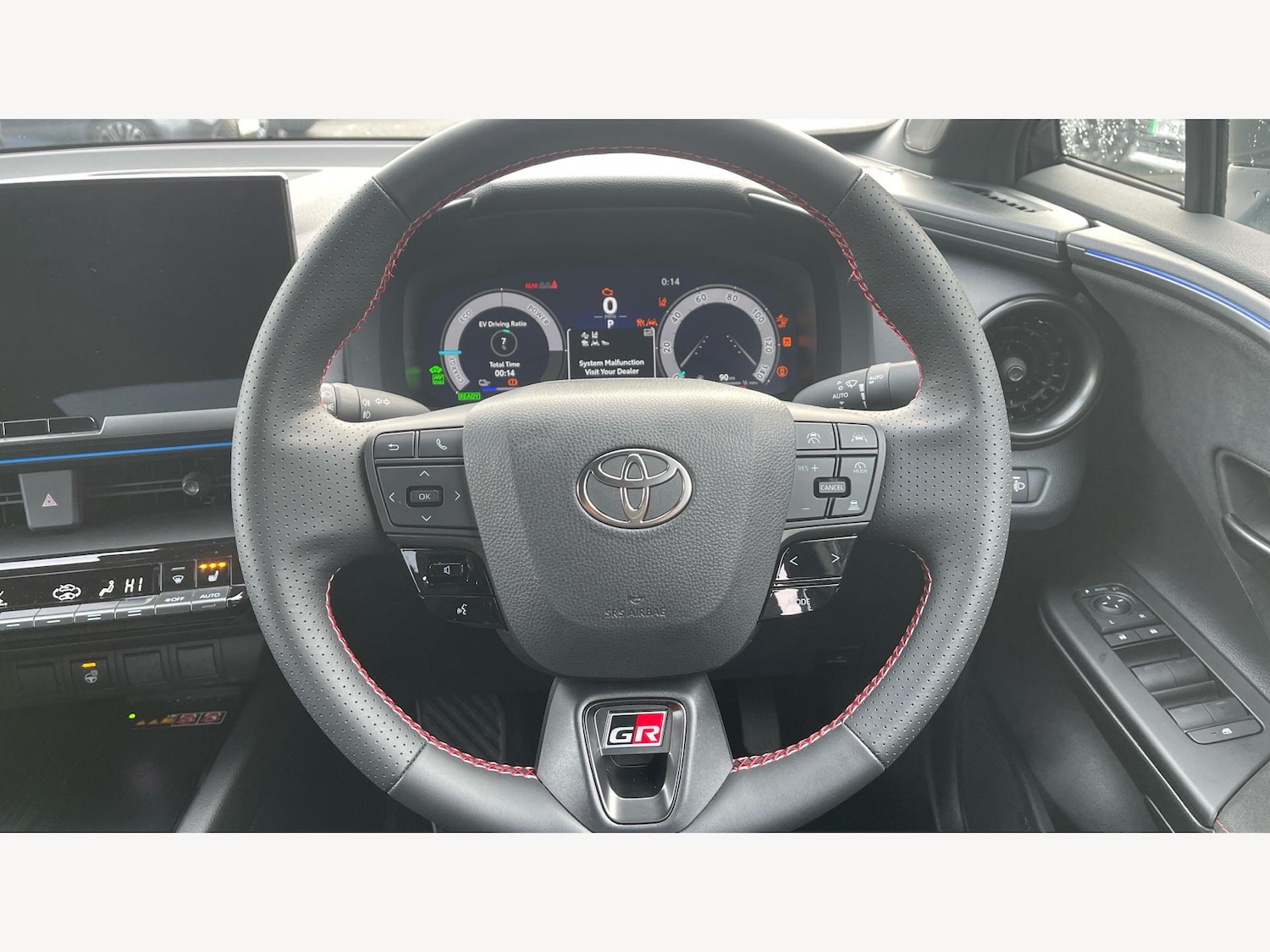 Used Toyota C-HR 2024 for sale - 77130902: Photo 10