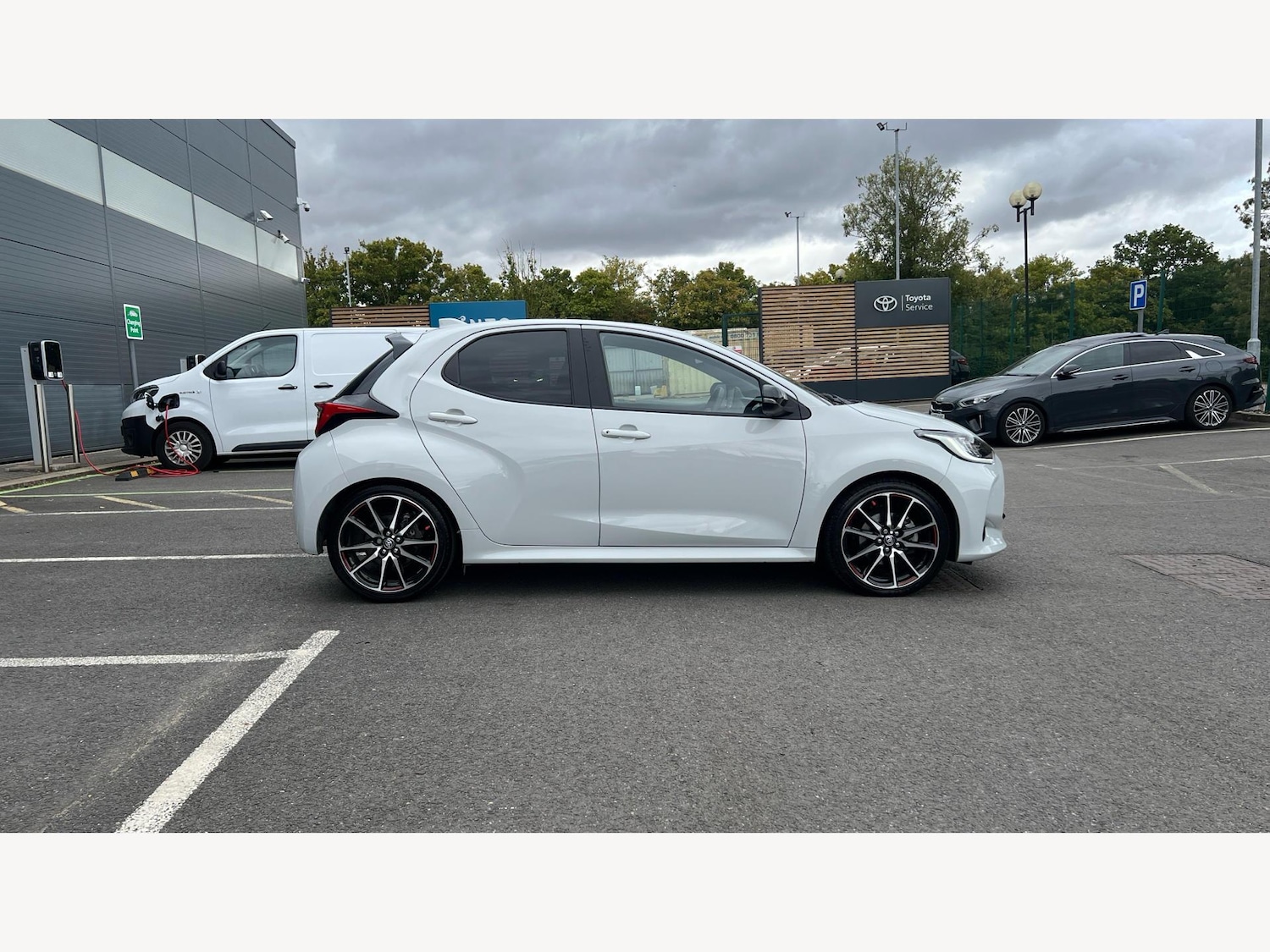 Used Toyota Yaris 2023 for sale - 76484262: Photo 18