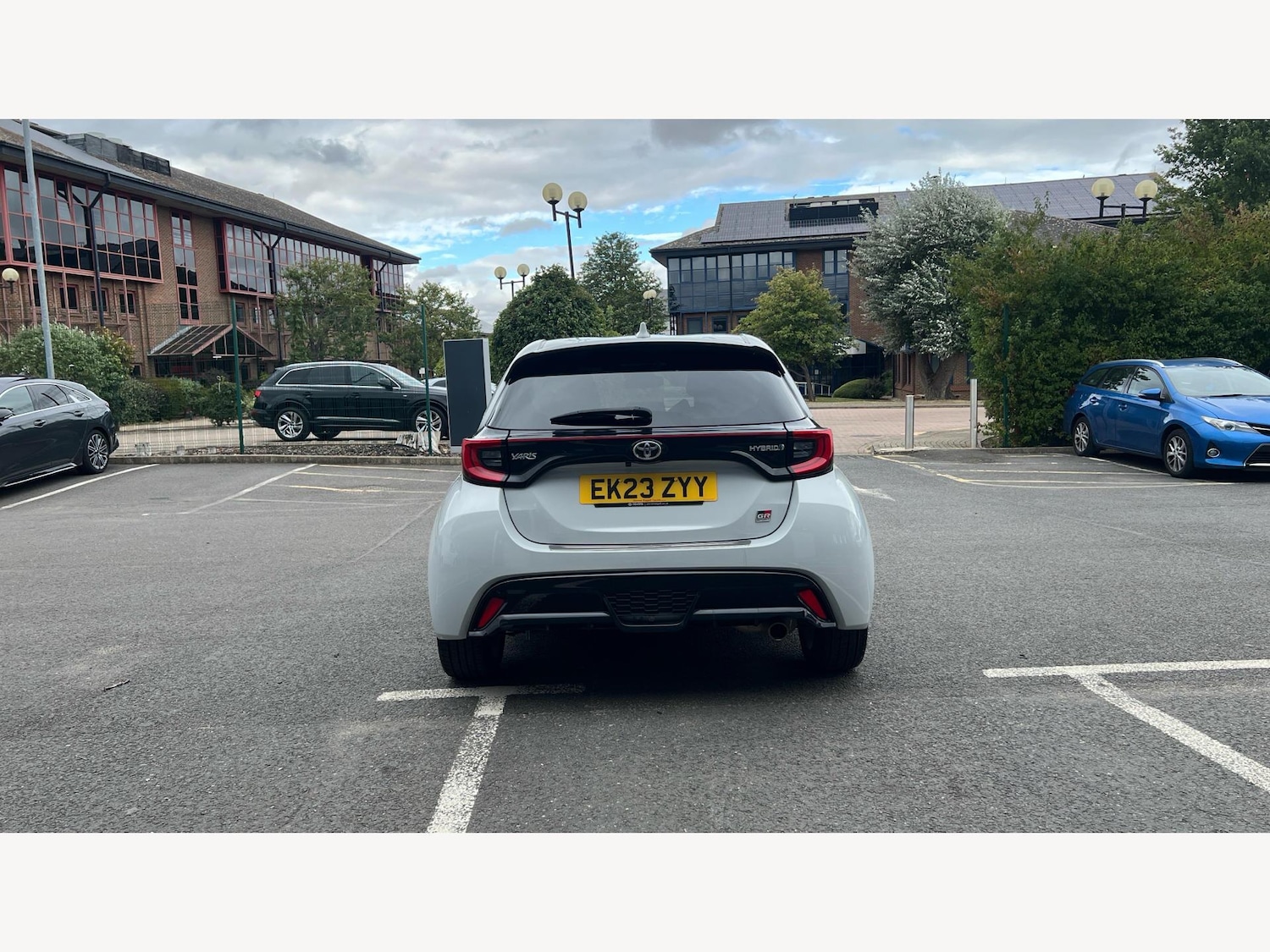 Used Toyota Yaris 2023 for sale - 76484262: Photo 21