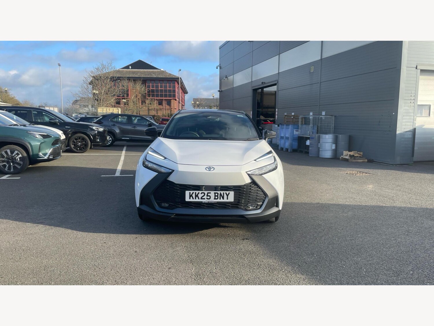 Used Toyota C-HR 2025 for sale - 77254663: Photo 17