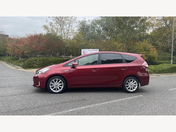 Used Toyota Prius+ 2020 for sale - 76215536: Photo 19