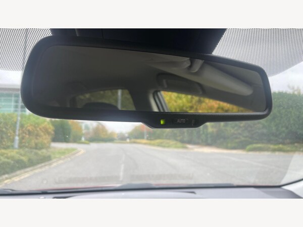Used Toyota Prius+ 2020 for sale - 76215536: Photo 26