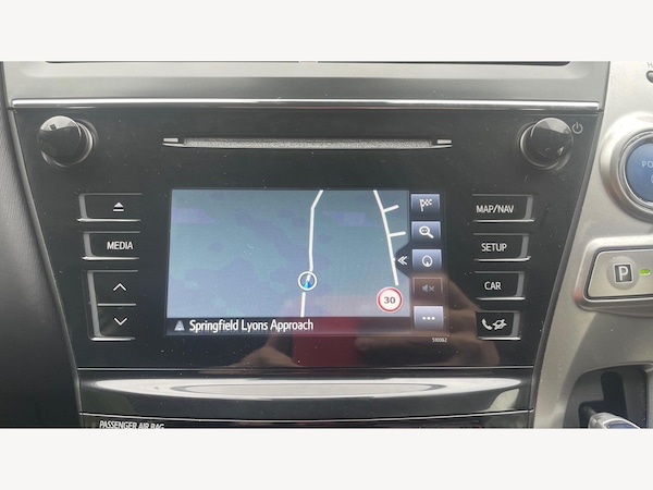 Used Toyota Prius+ 2020 for sale - 76215536: Photo 9
