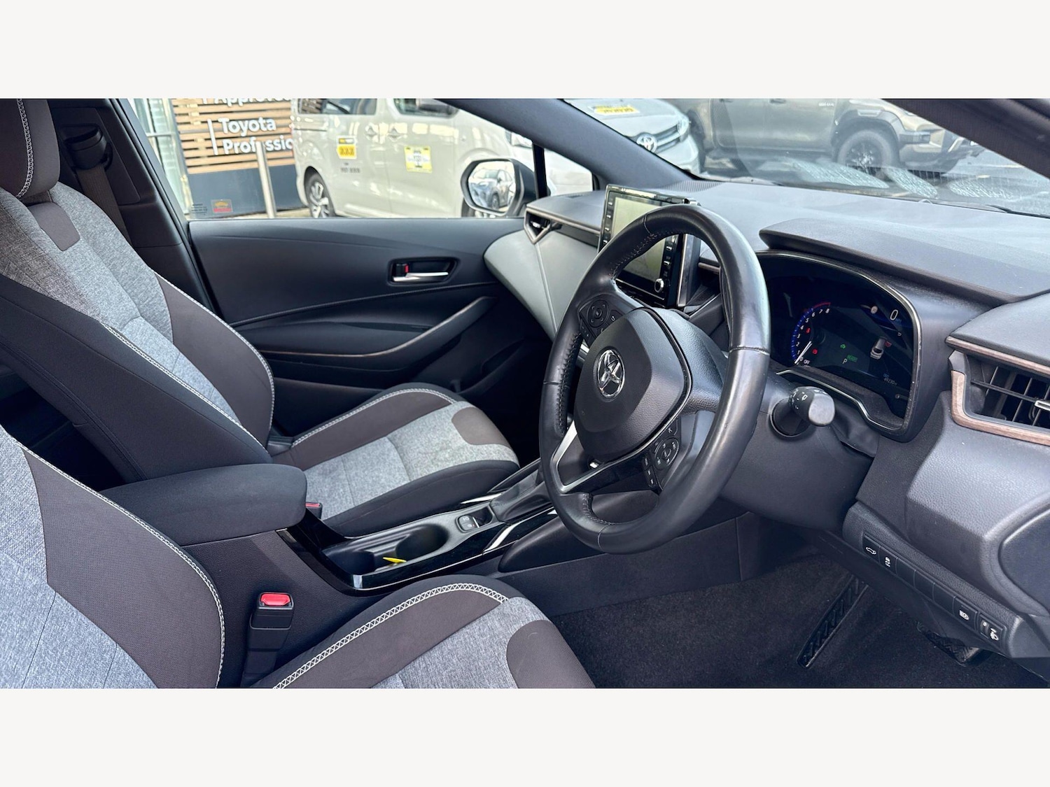 Used Toyota Corolla 2020 for sale - 77645719: Photo 13