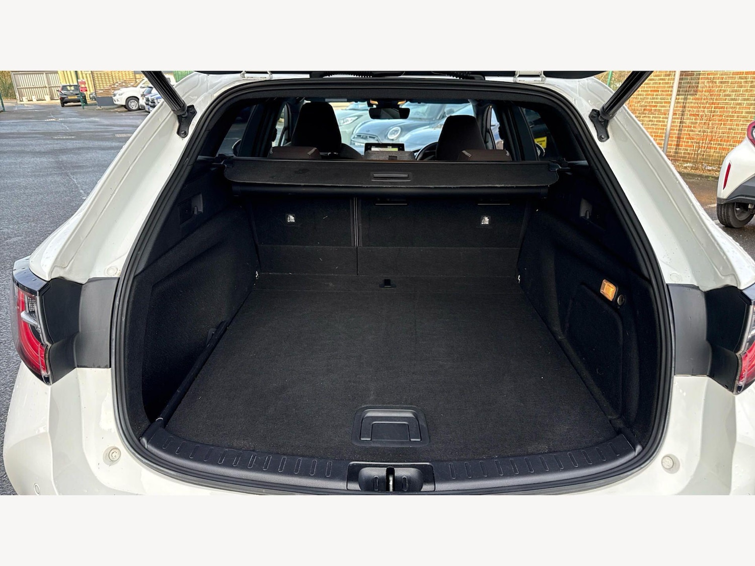 Used Toyota Corolla 2020 for sale - 77645719: Photo 16