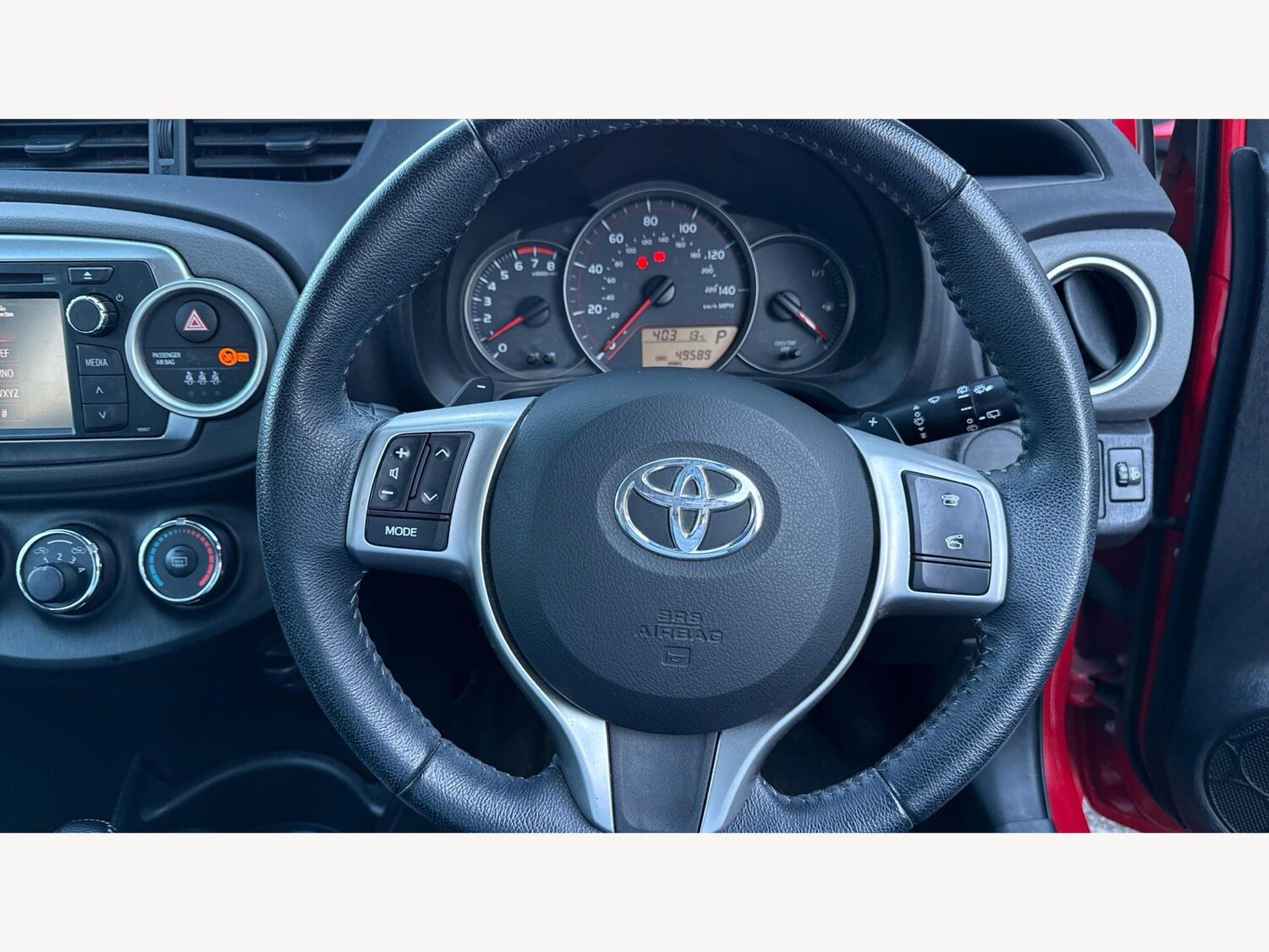 Used Toyota Yaris 2013 for sale - 77838906: Photo 10