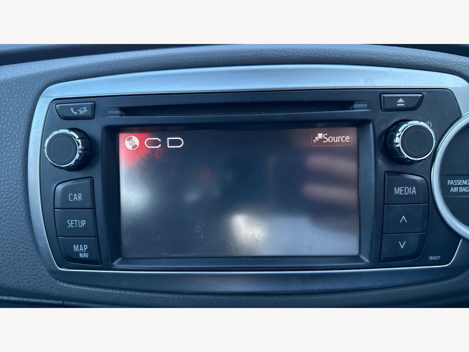 Used Toyota Yaris 2013 for sale - 77838906: Photo 23