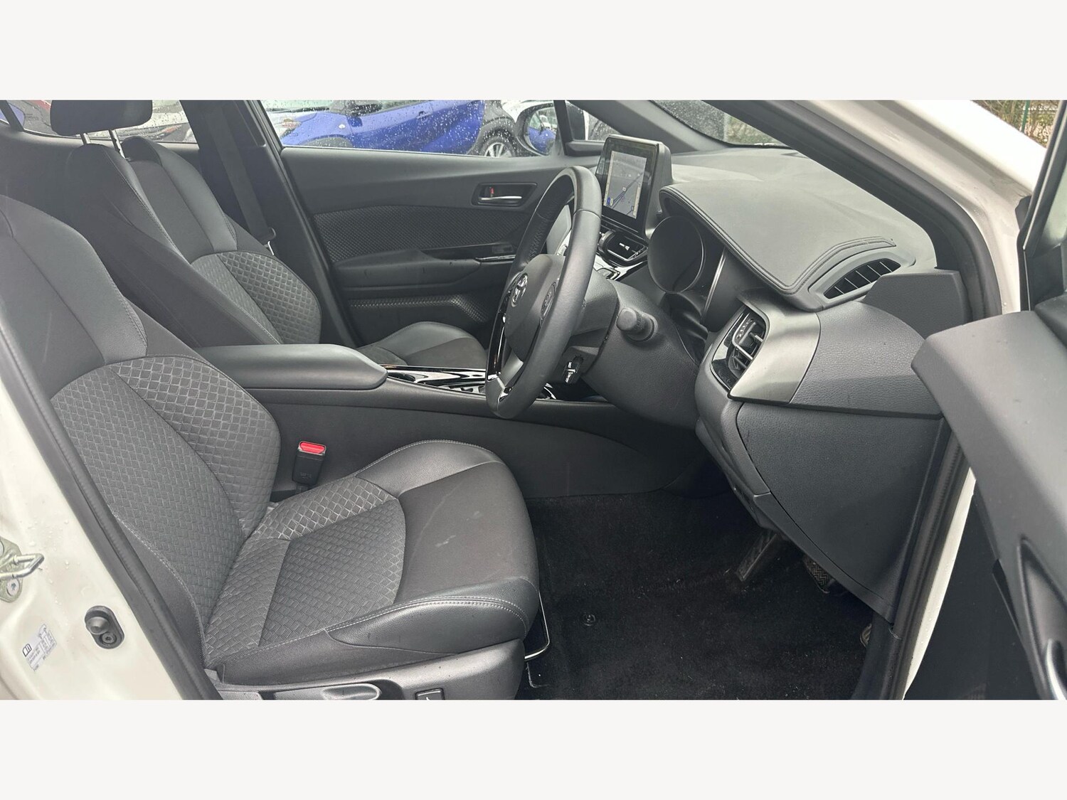 Used Toyota C-HR 2023 for sale - 77496375: Photo 13