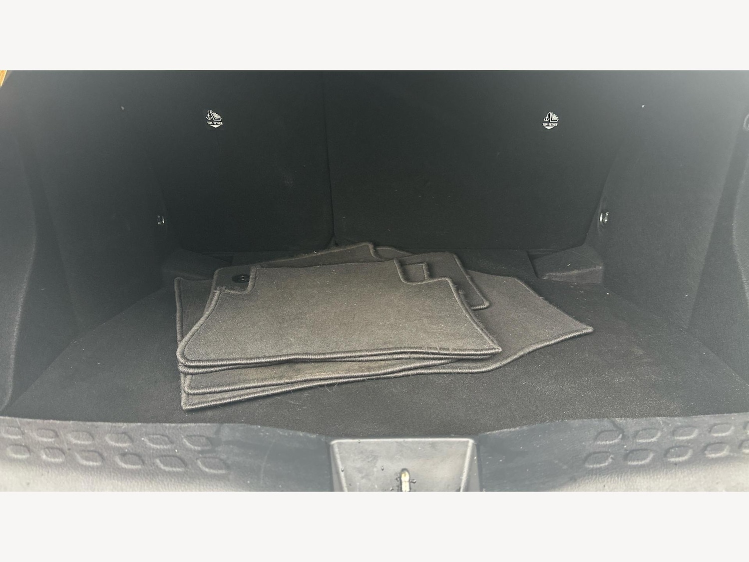 Used Toyota C-HR 2023 for sale - 76832167: Photo 16