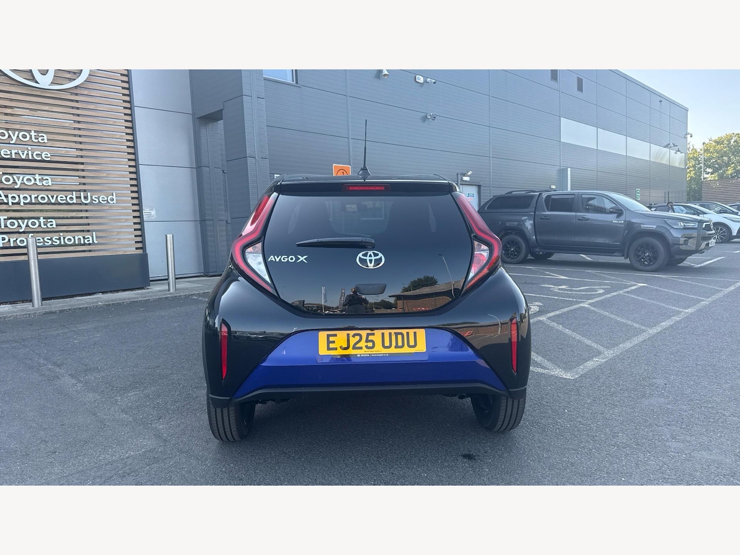 Vehicle 21
