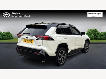 Used Toyota RAV4 2022 for sale - 76085317: Photo 2