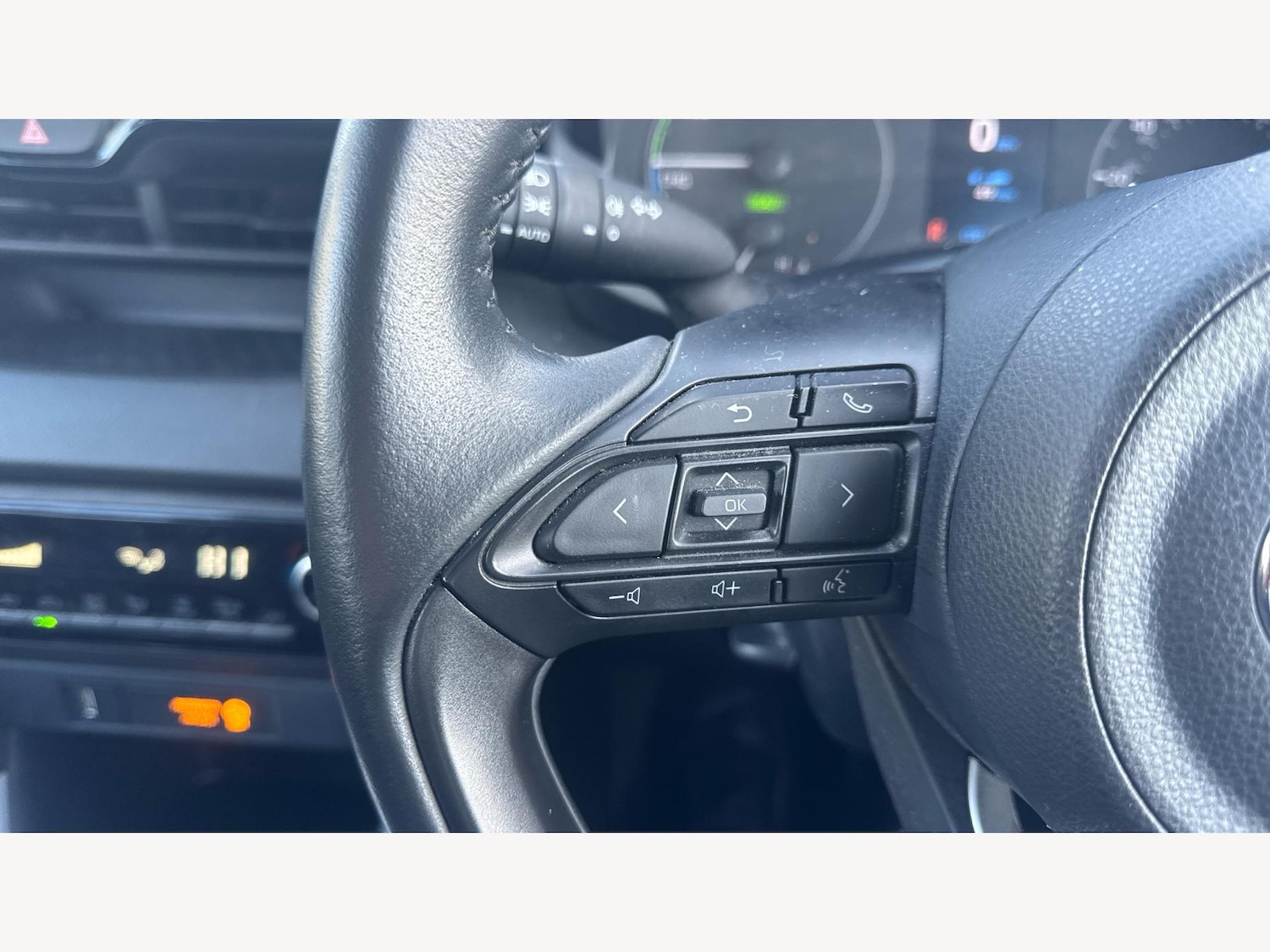 Used Toyota Yaris 2022 for sale - 76992609: Photo 23