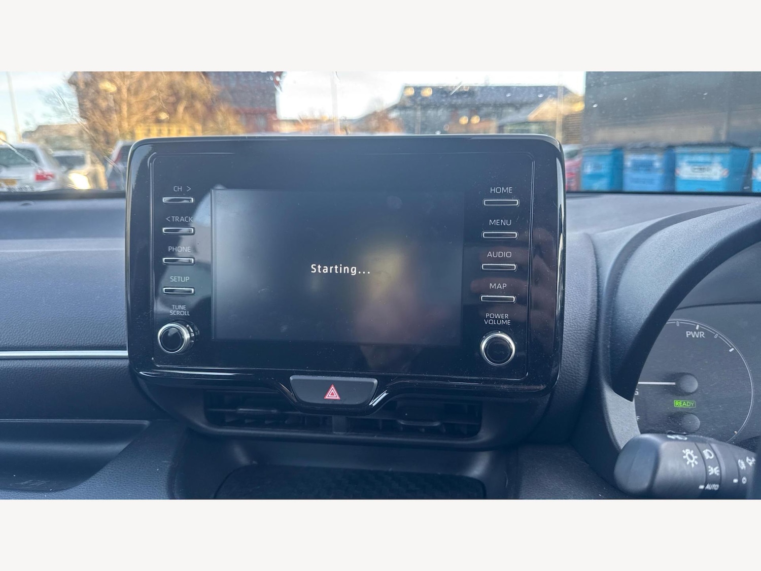 Used Toyota Yaris 2022 for sale - 76992609: Photo 9