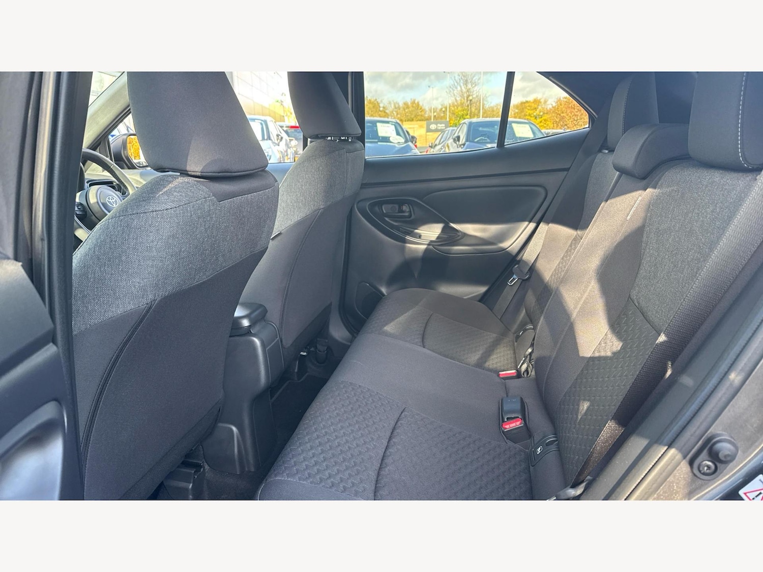 Used Toyota Yaris Cross 2024 for sale - 77144671: Photo 15