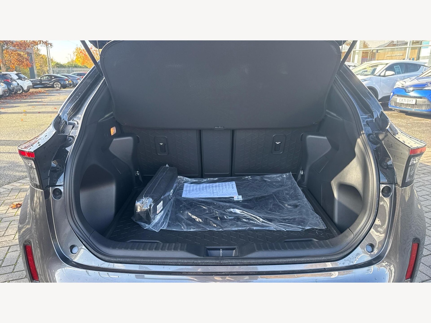 Used Toyota Yaris Cross 2024 for sale - 77144671: Photo 16