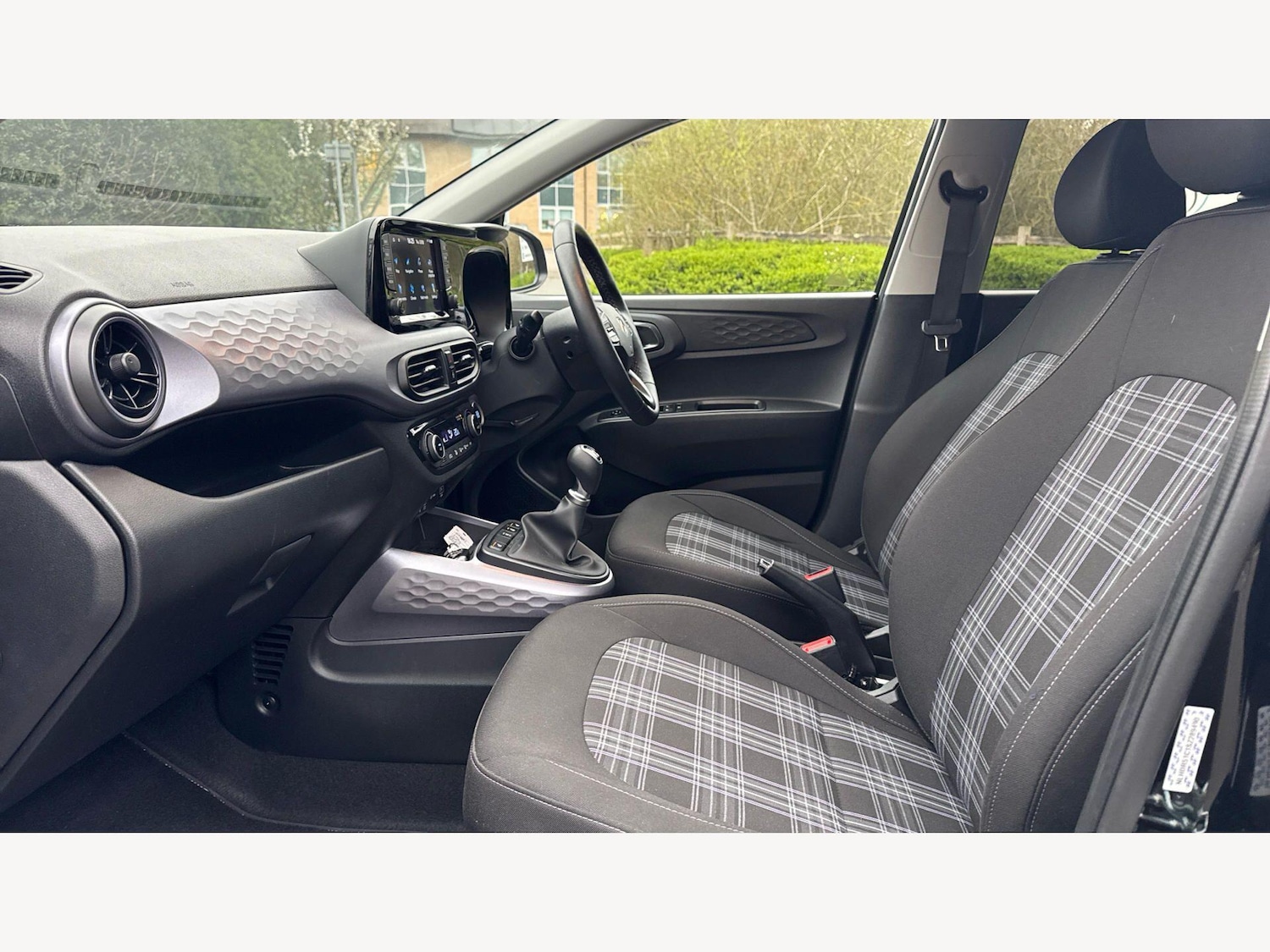 Used Hyundai i10 for sale - 77854206: Photo 12