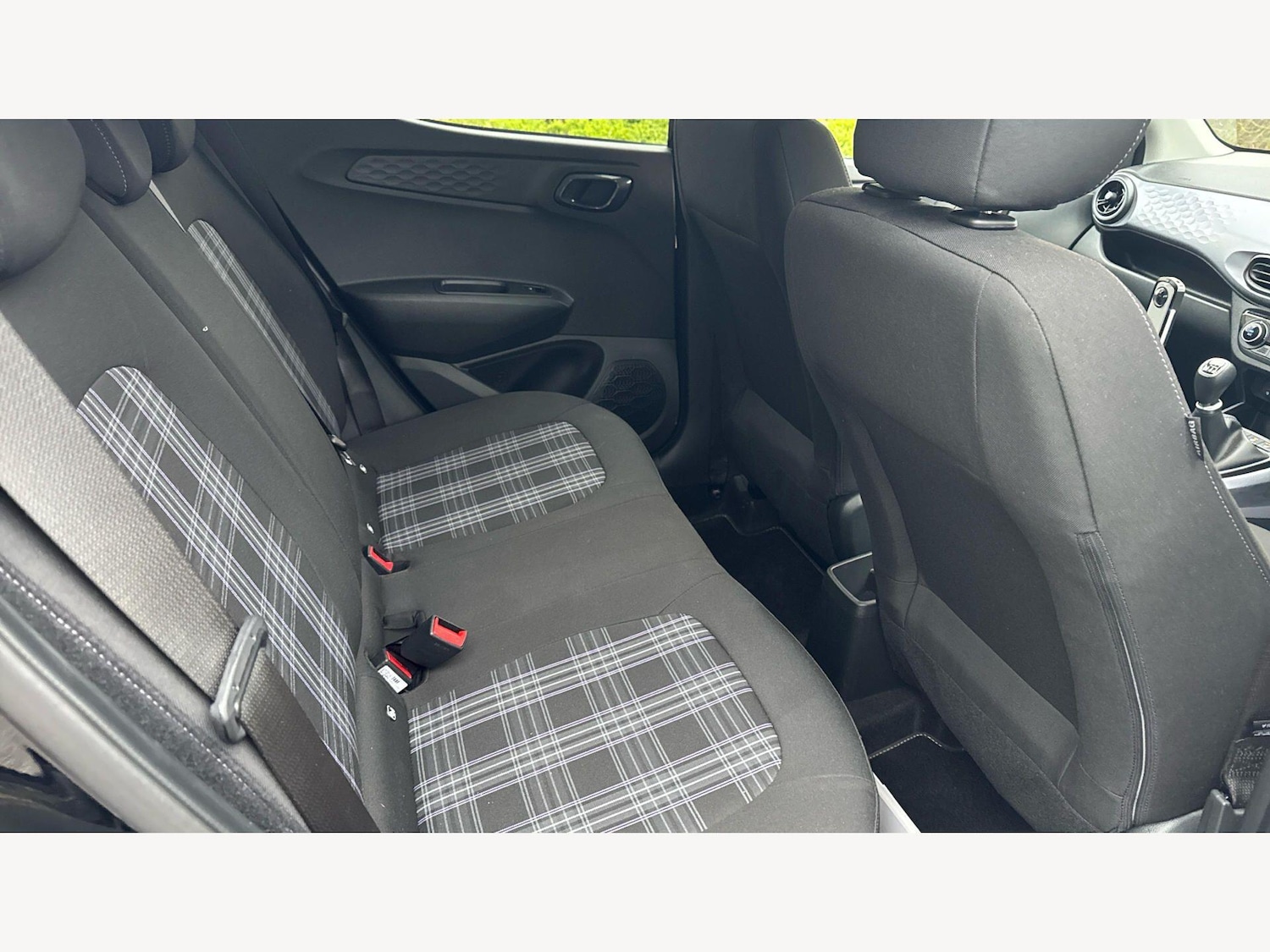 Used Hyundai i10 for sale - 77854206: Photo 14