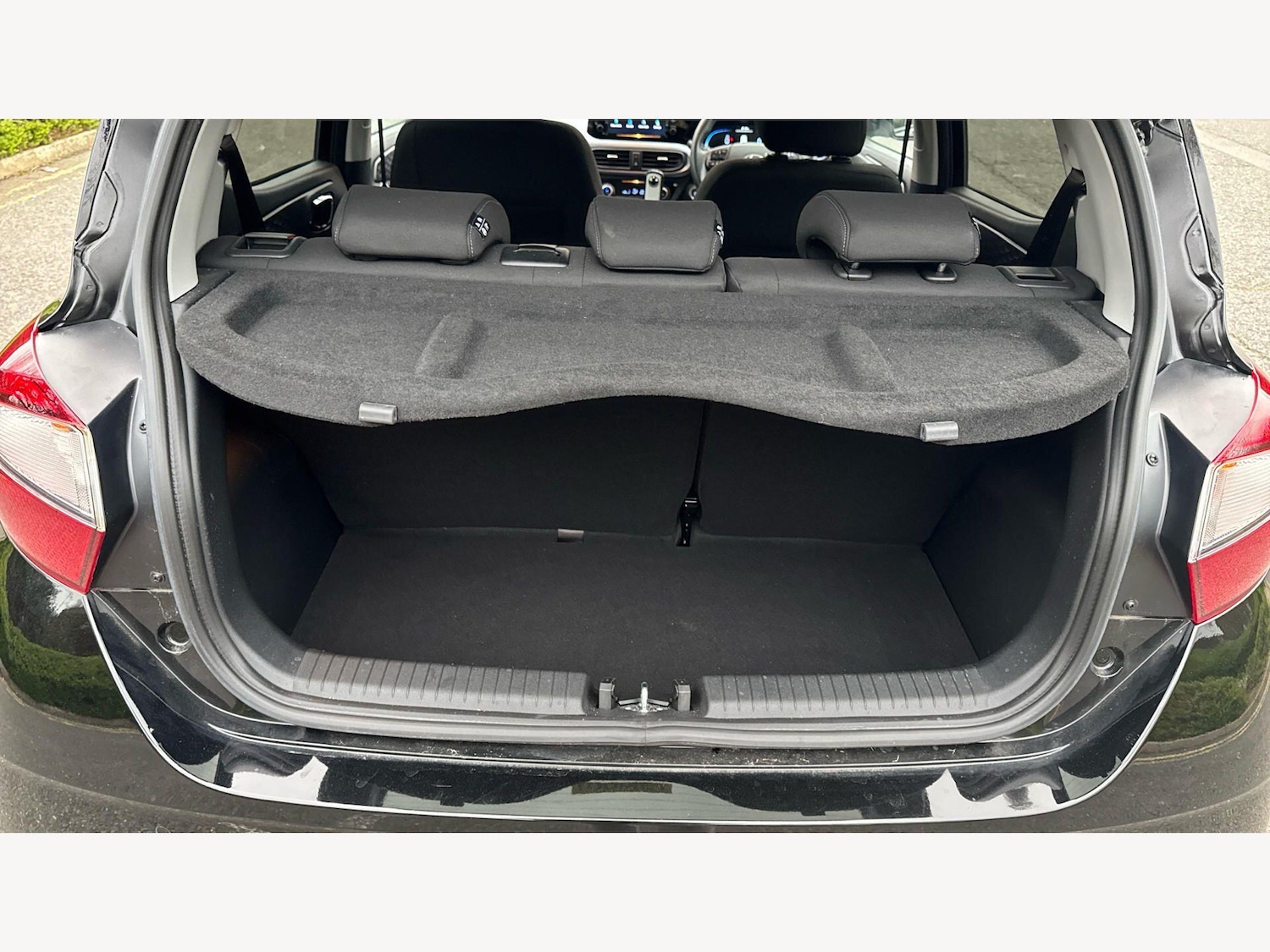 Used Hyundai i10 for sale - 77854206: Photo 16