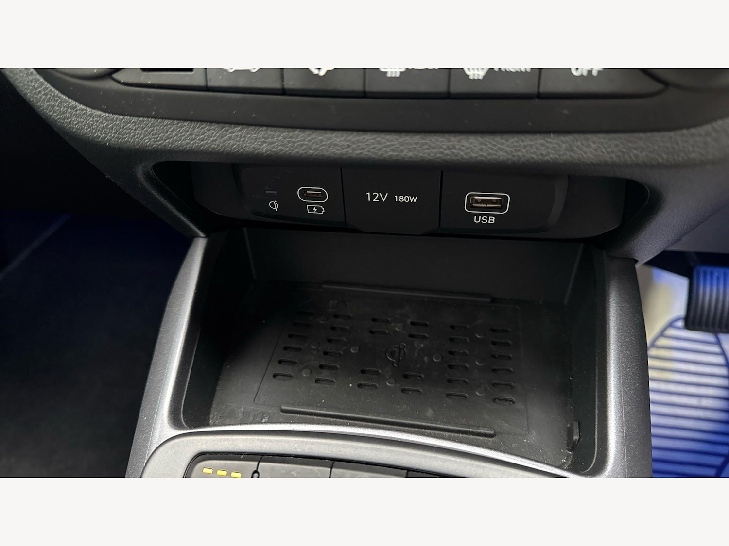 Used Hyundai i10 for sale - 77854206: Photo 23