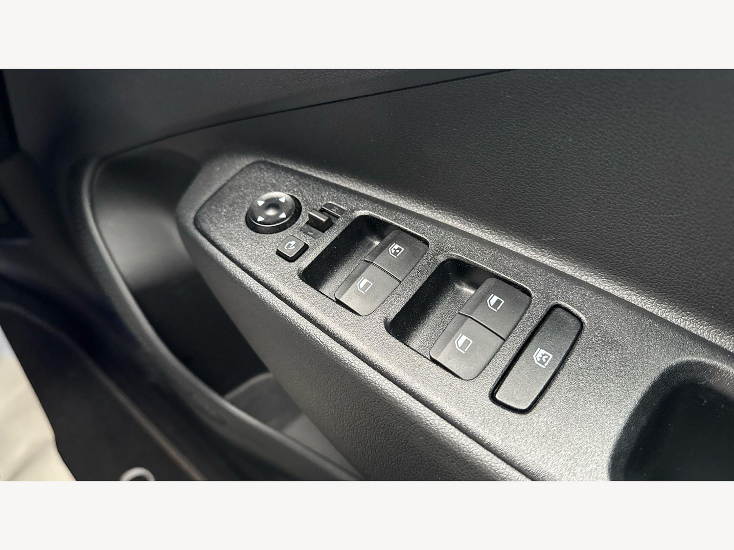 Used Hyundai i10 for sale - 77854206: Photo 25