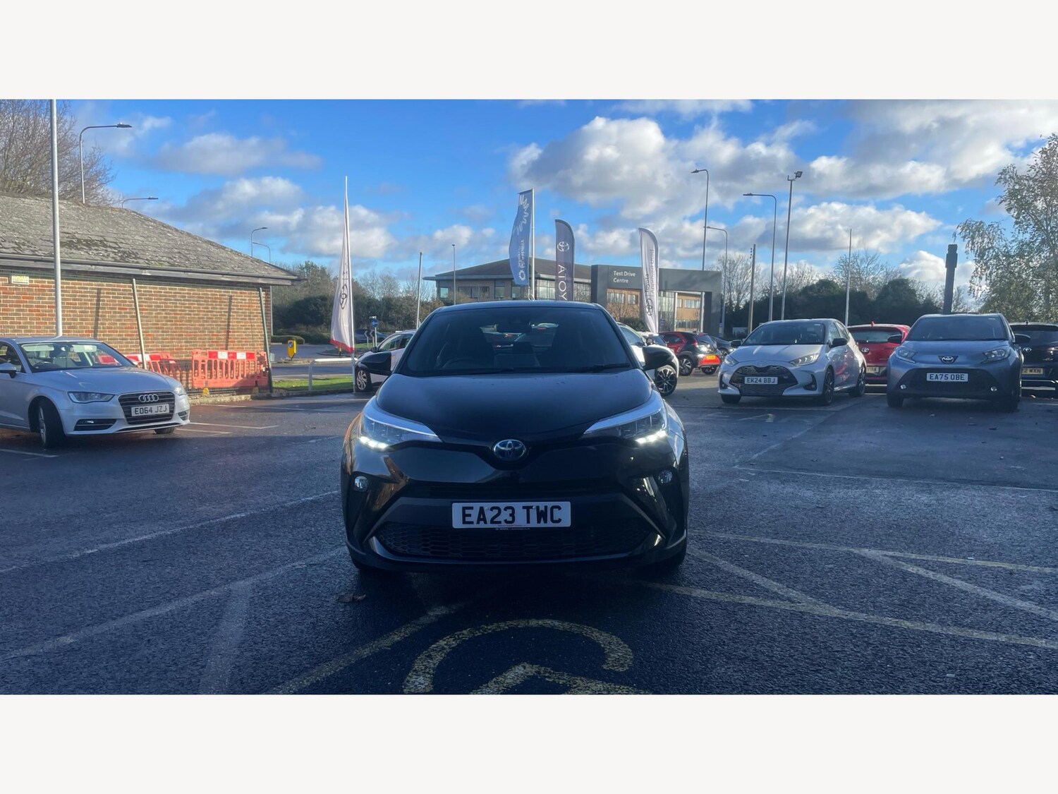 Used Toyota C-HR for sale - 76700722: Photo 17