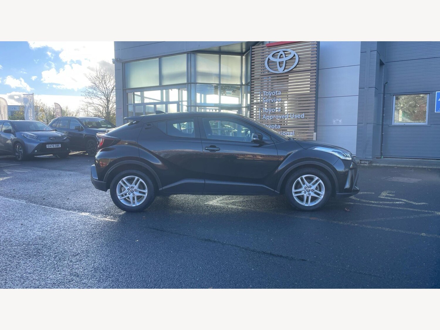 Used Toyota C-HR for sale - 76700722: Photo 18