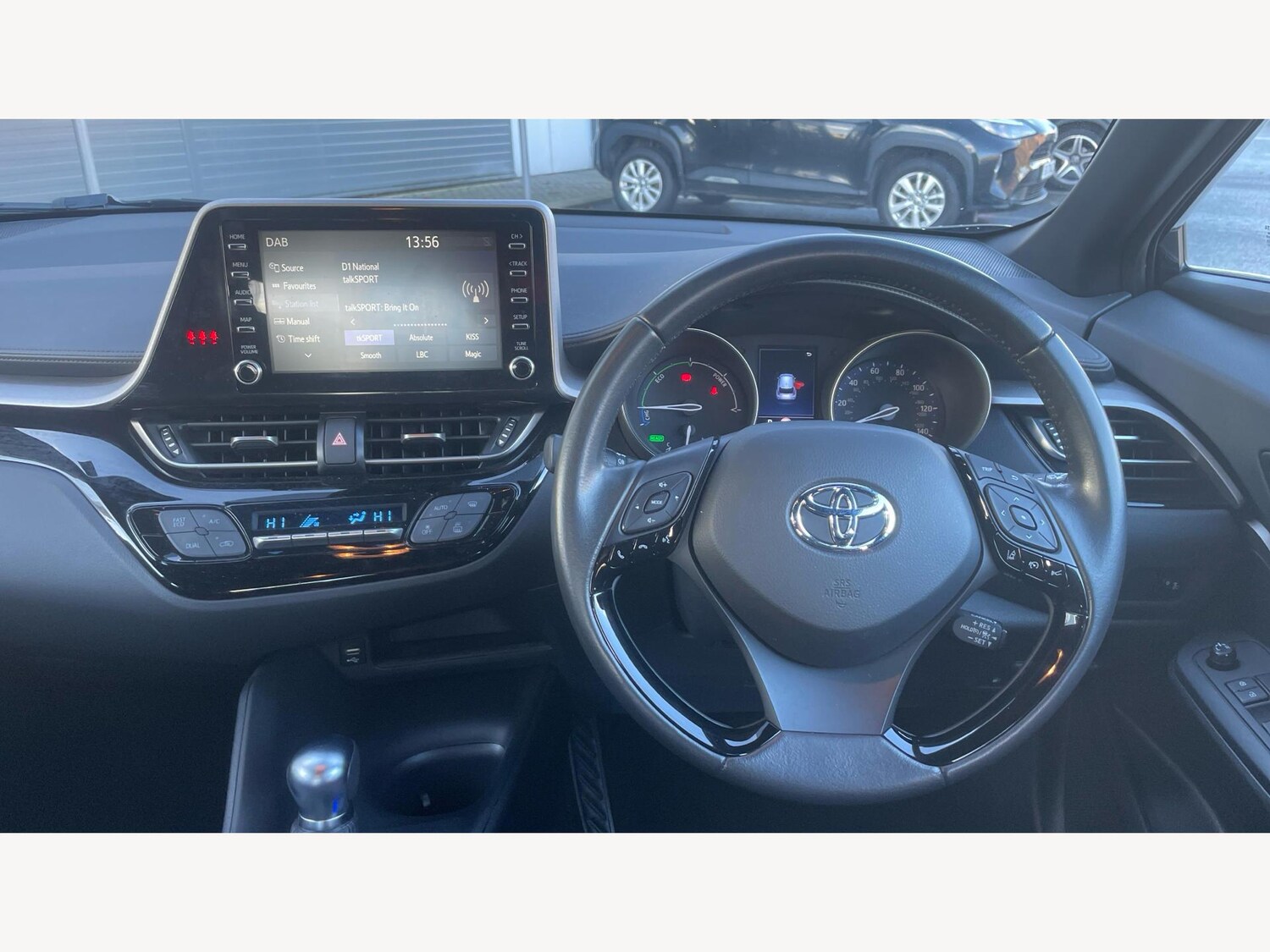 Used Toyota C-HR for sale - 76700722: Photo 8