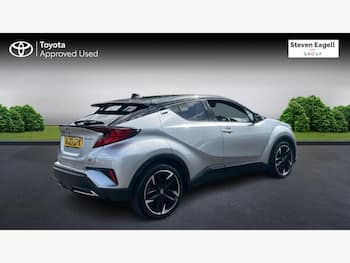 Used Toyota C-HR 2023 for sale - 79565925: Photo