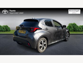 Used Toyota Yaris 2024 for sale - 78957889: Photo