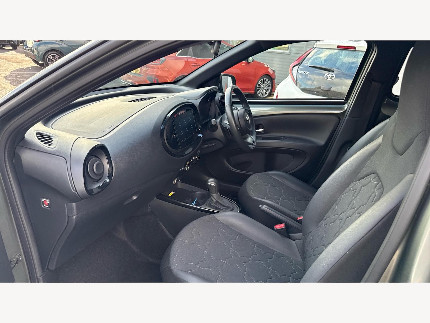Used Toyota Aygo X 2022 for sale - 76607671: Photo 12