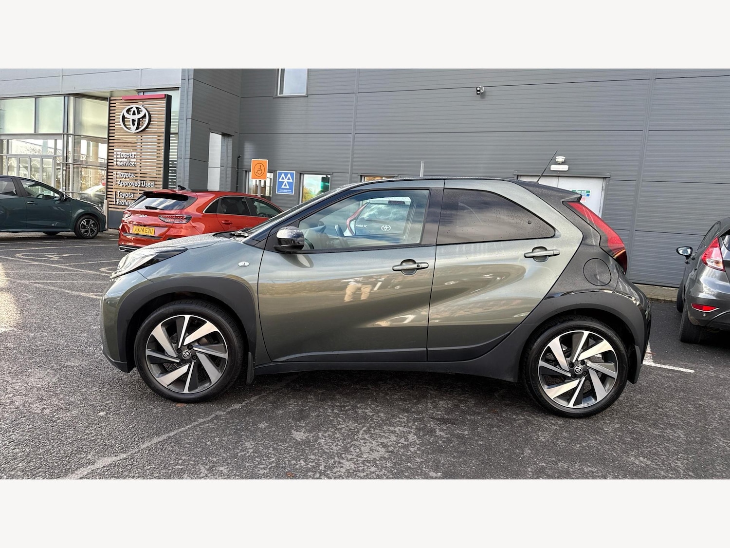 Used Toyota Aygo X 2022 for sale - 76607671: Photo 19