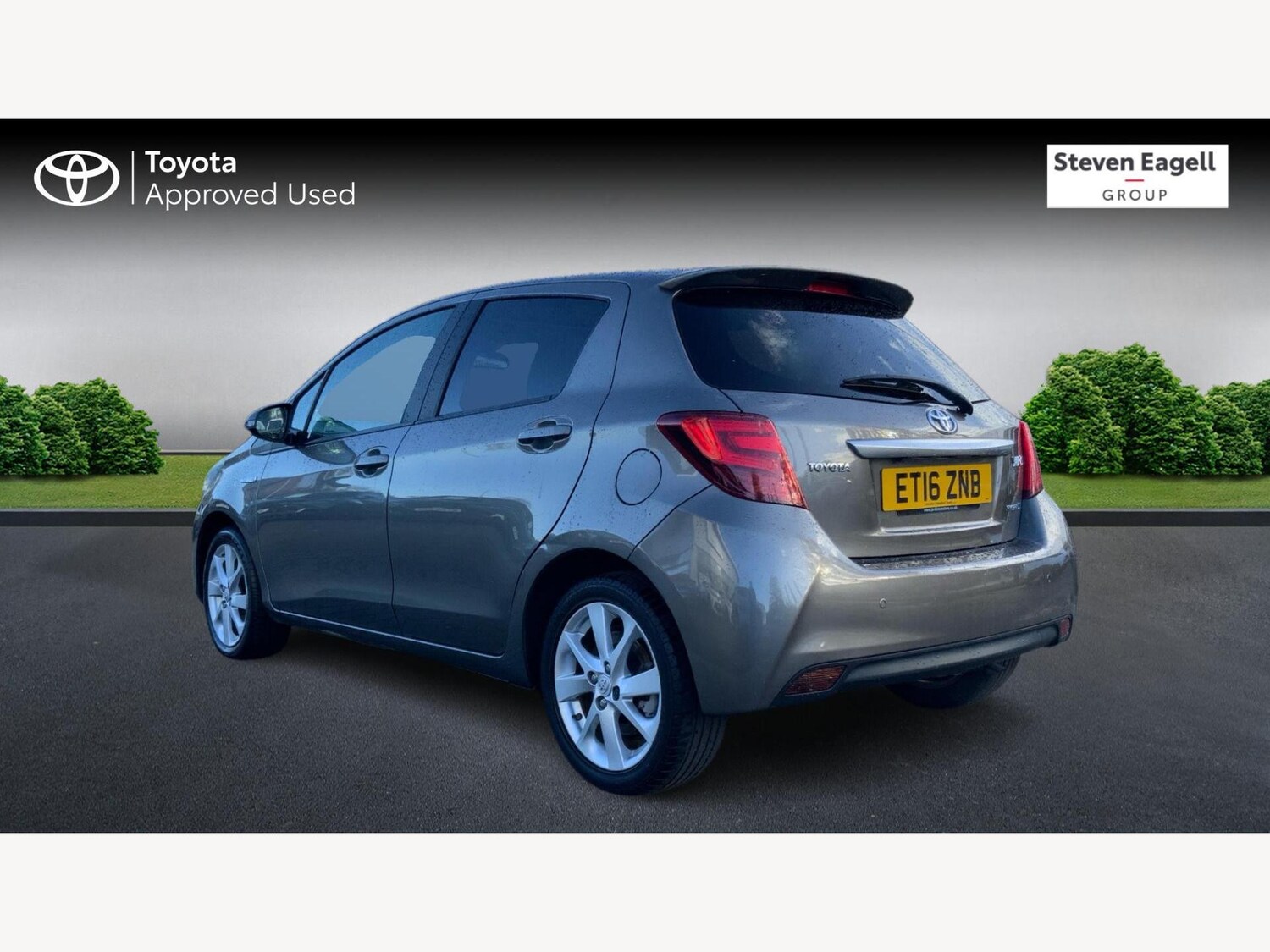 Used Toyota Yaris 2016 for sale - 76433084: Photo 2