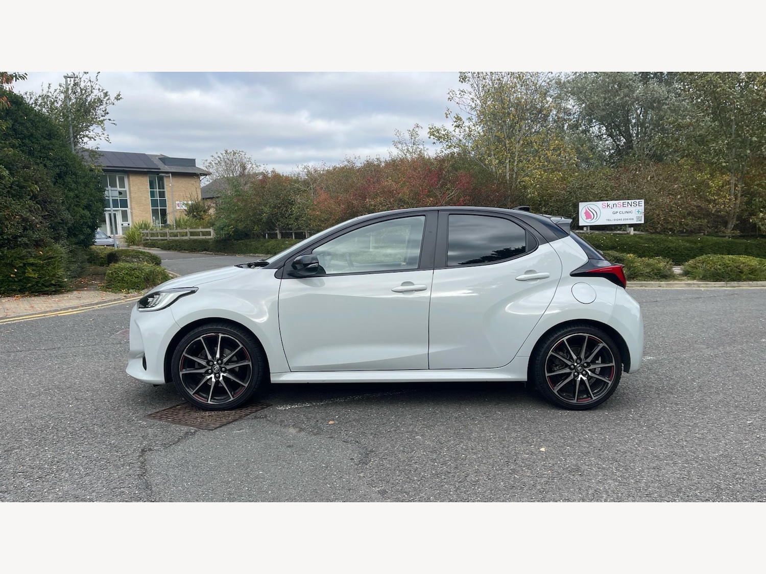 Used Toyota Yaris 2024 for sale - 77440029: Photo 19