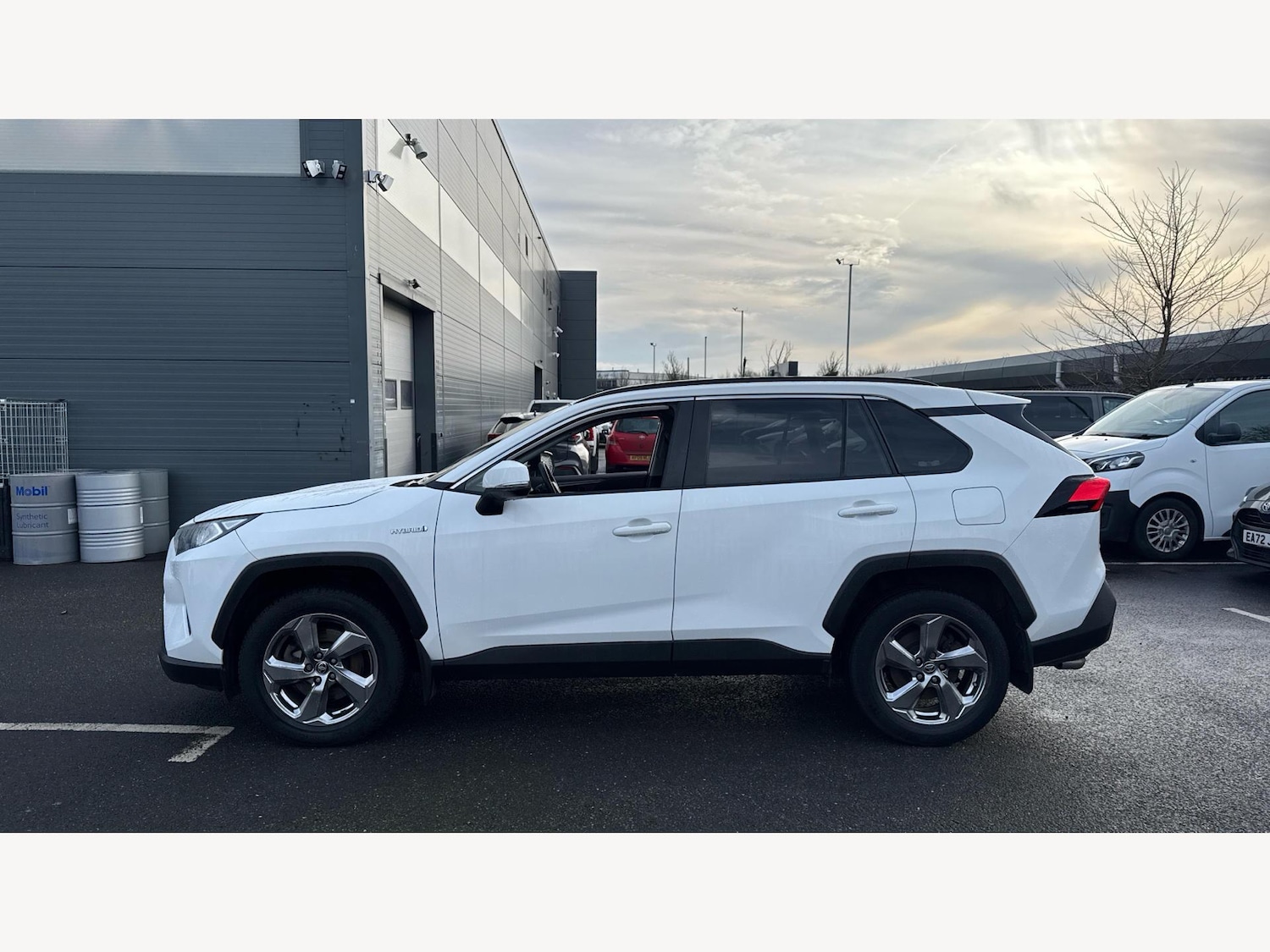 Used Toyota RAV4 2020 for sale - 77238511: Photo 19