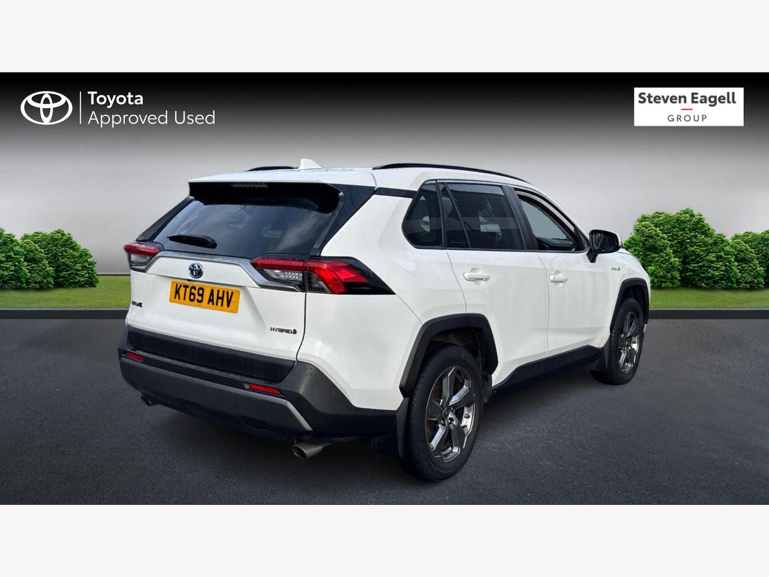 Used Toyota RAV4 2020 for sale - 77238511: Photo 2