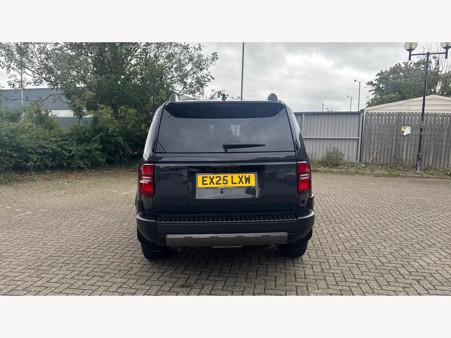 Vehicle 21